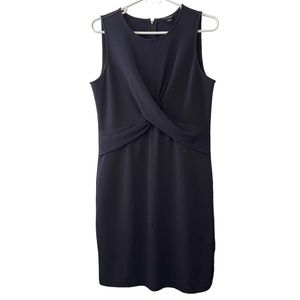ANN TAYLOR Dress Woman’s Size 6 Navy Sleeveless career dress Zips in back